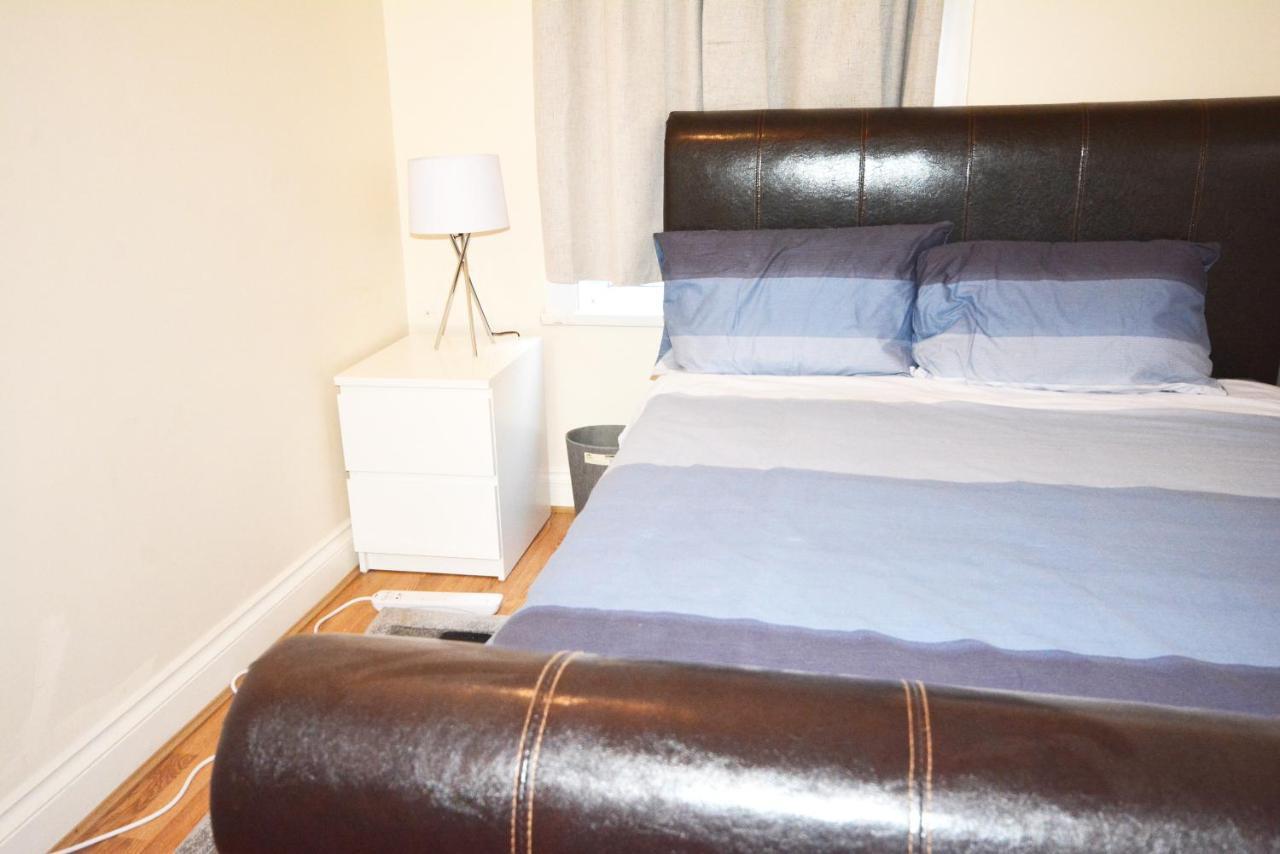 London Zone 2 Three Bedroom Apartment Exterior foto